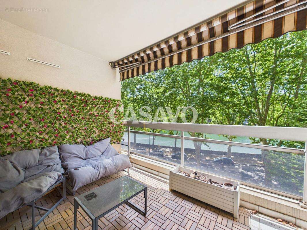 Vente Appartement 3 pièces de 84m² - 69004 Lyon - photo 3