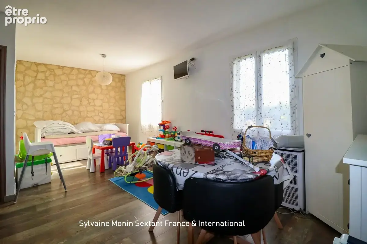 Calme absolu et vue dégagée pour cet ensemble immobilier de 3 maisons avec 3 piscines sur 2 hectares - photo 16