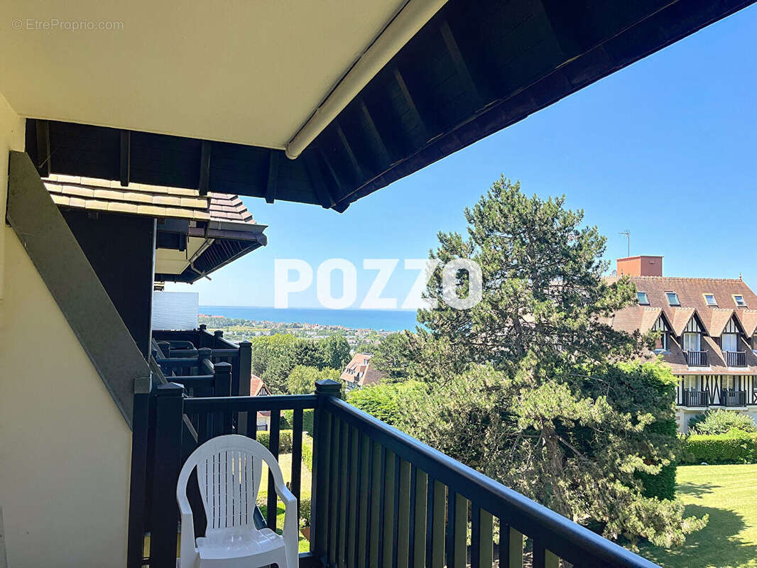 Appartement à BLONVILLE-SUR-MER