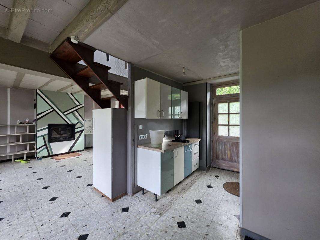 Maison à SAINT-BENOIT-DU-SAULT