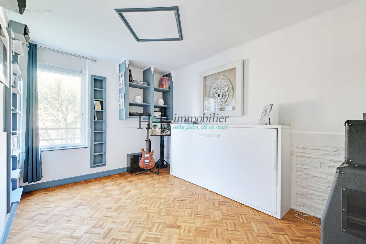 Appartement à MAISONS-ALFORT