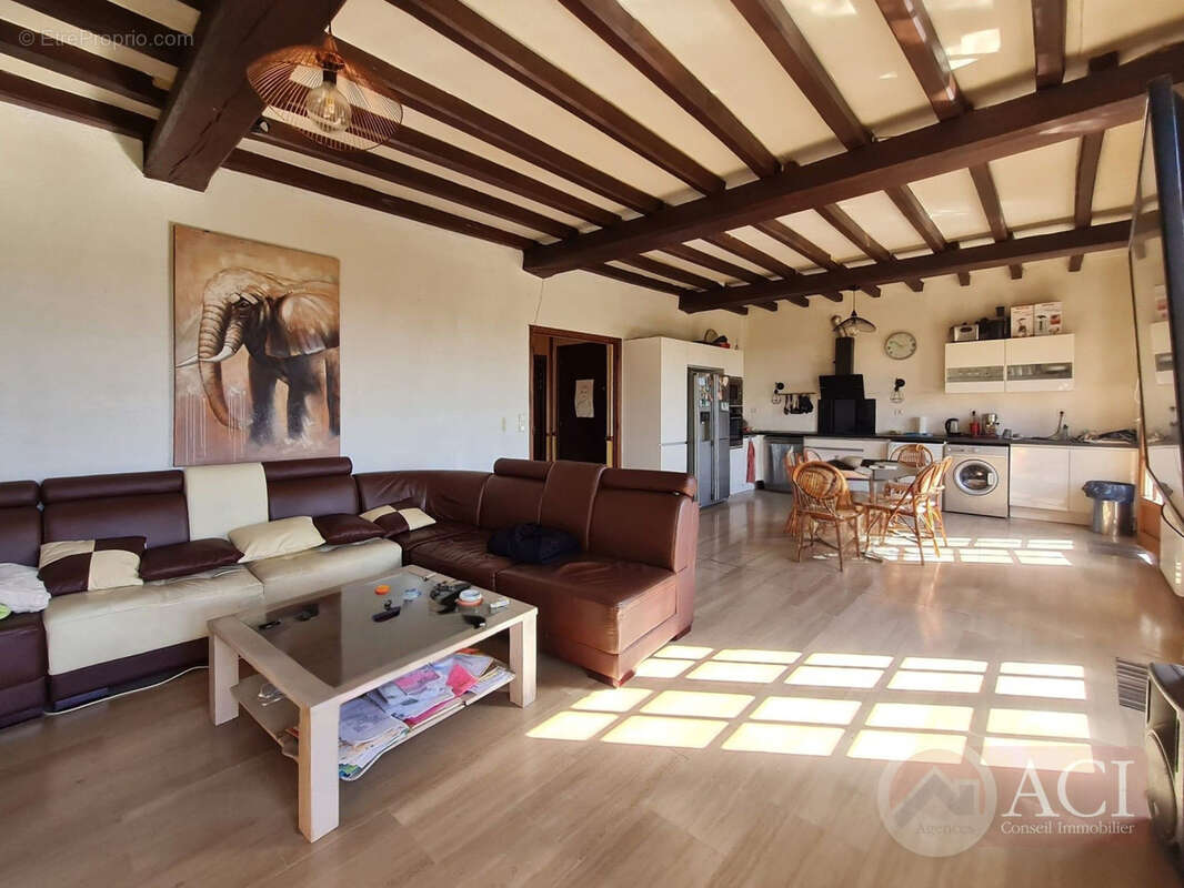 Appartement à MONTMAGNY