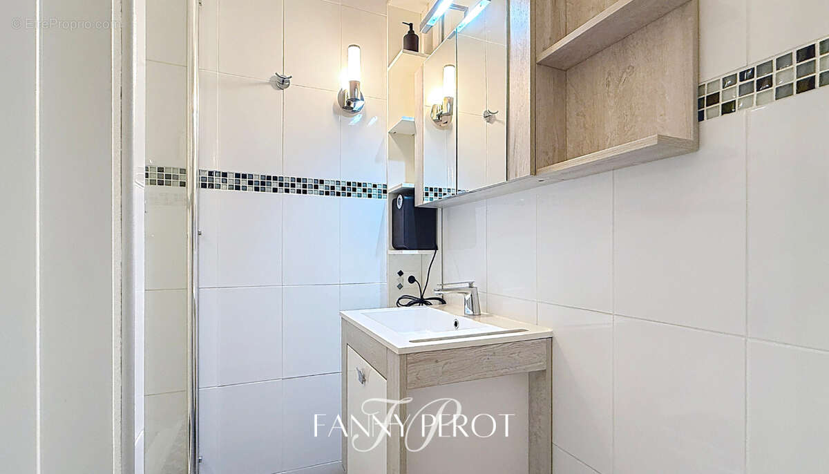 Appartement à SAINT-CYPRIEN