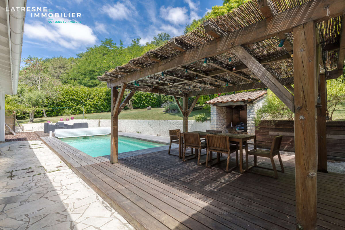 Maison dans un écrin de verdure - photo 2