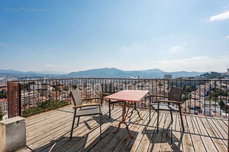 Maison à MARSEILLE-7E
