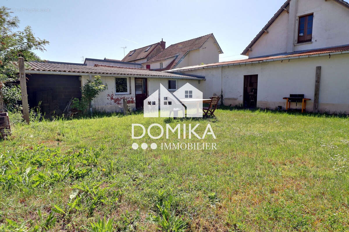 Maison à EZY-SUR-EURE