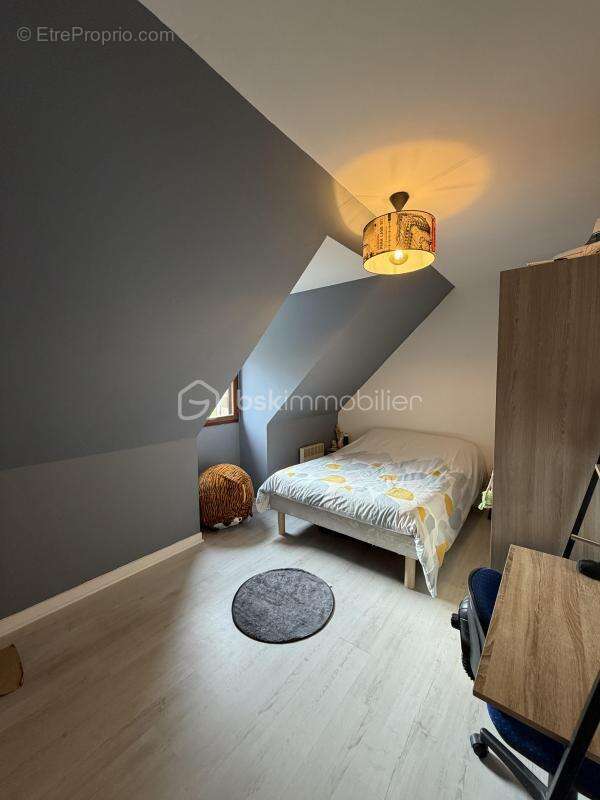 Maison à CHATEAUNEUF-SUR-SARTHE