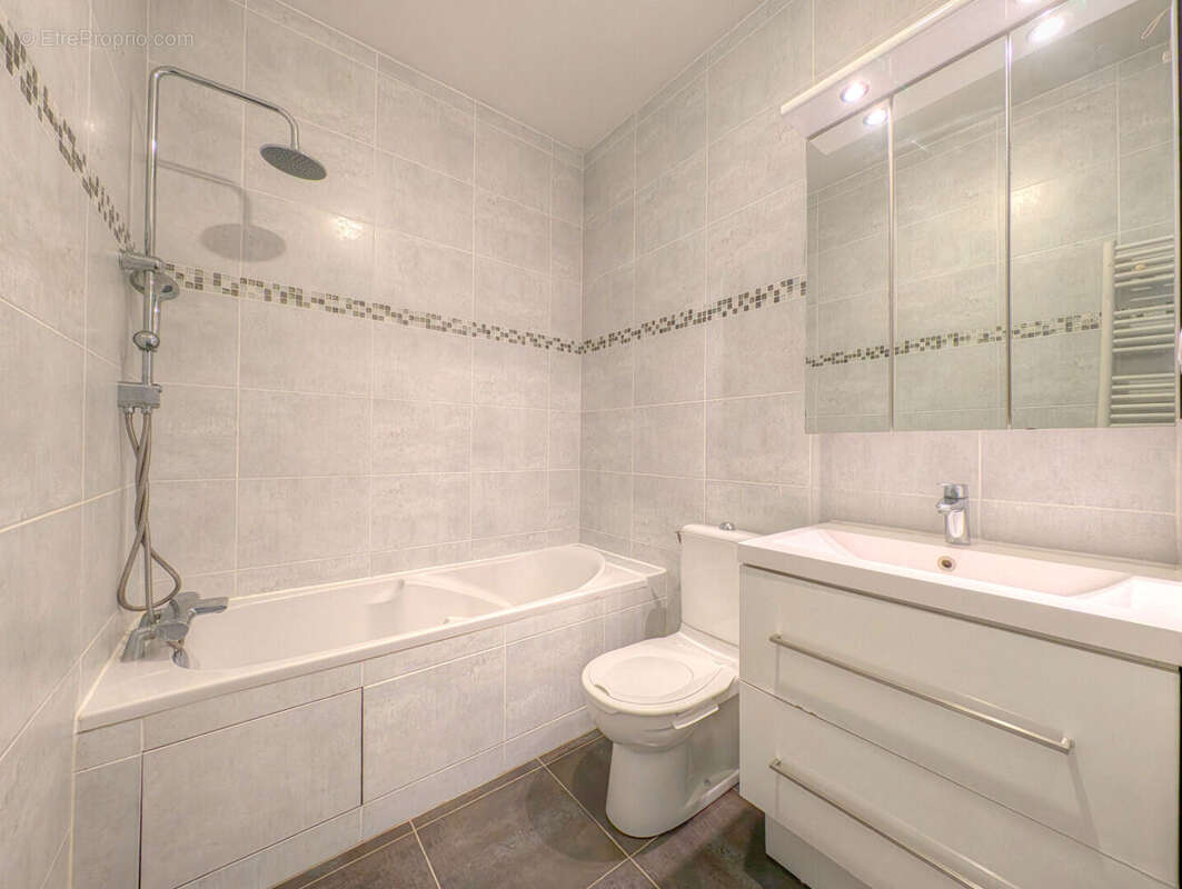 Appartement La Garenne Colombes 2 pièces - 43 m2 - photo 7