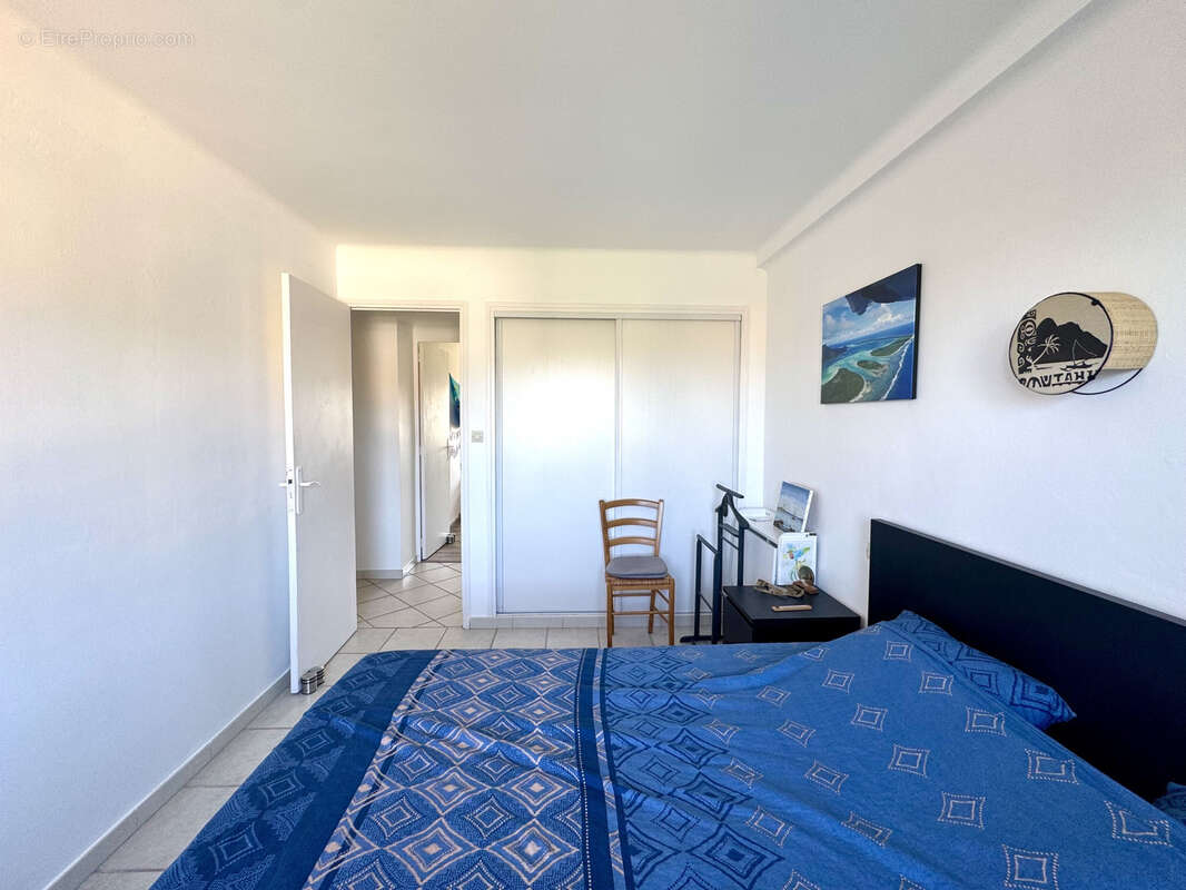 Appartement à SIX-FOURS-LES-PLAGES