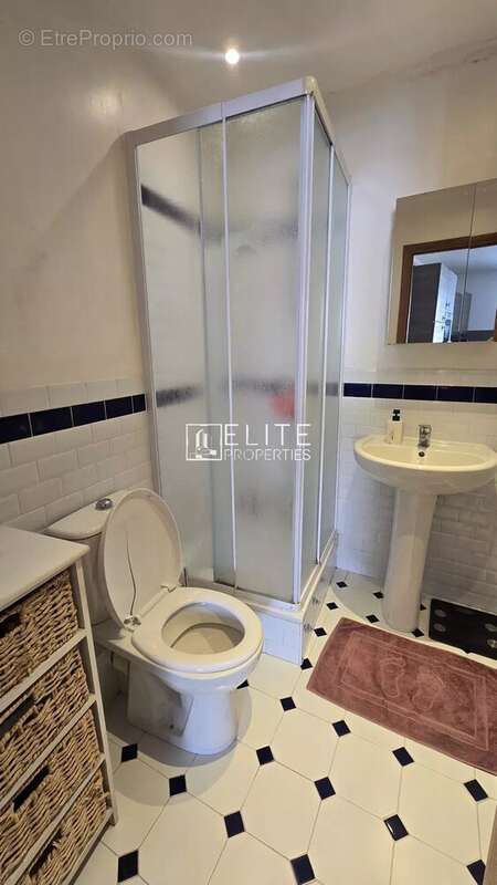 Appartement à MOUGINS