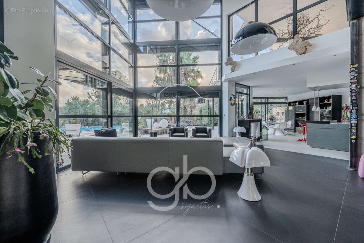 Maison à SAINT-GELY-DU-FESC