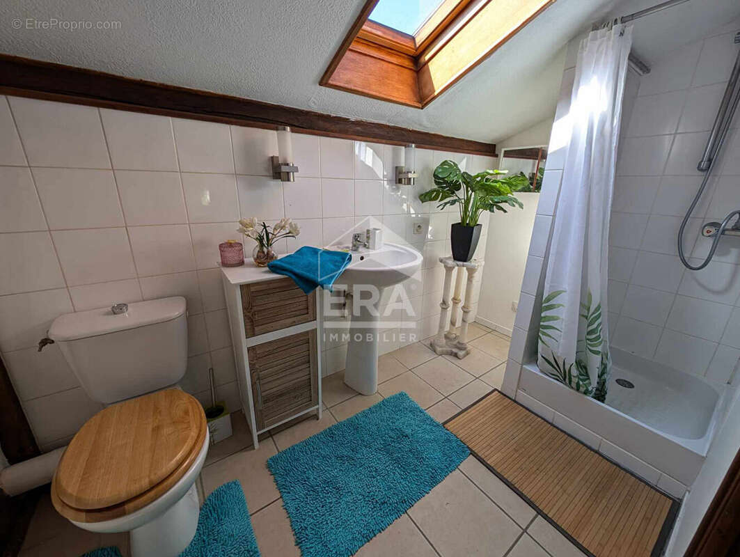 Maison à SAINT-MICHEL-DE-DOUBLE