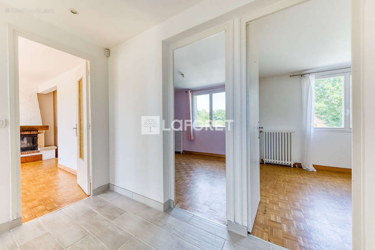 Maison Gretz Armainvilliers 5 pièce(s) 124 m2 - photo 6