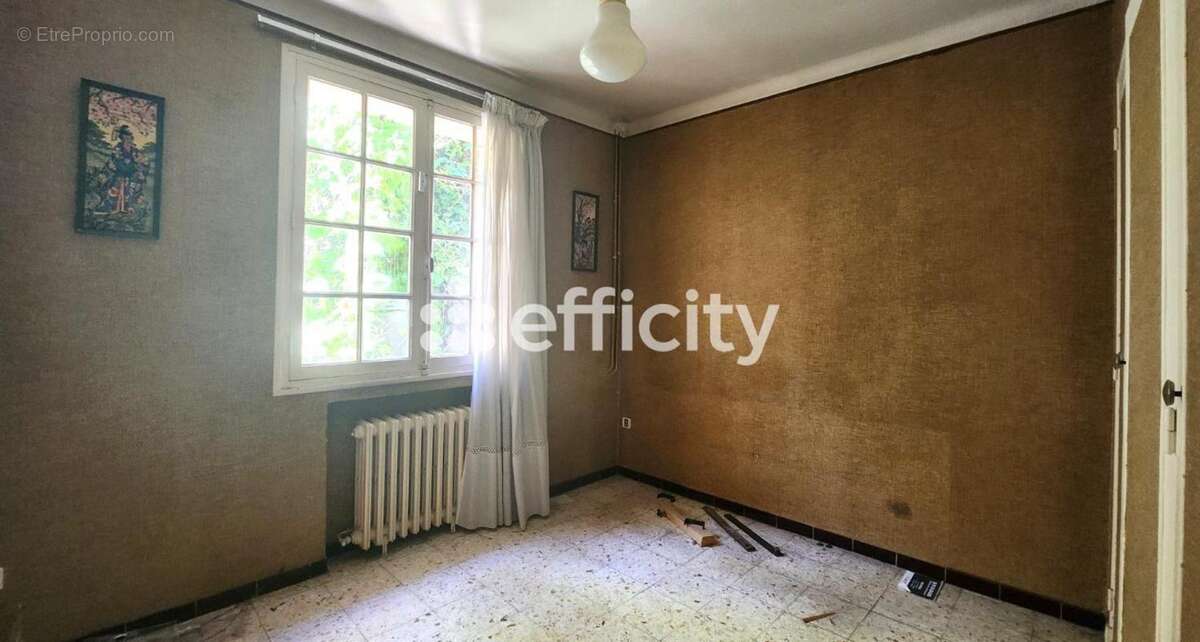Maison à MARSEILLE-13E