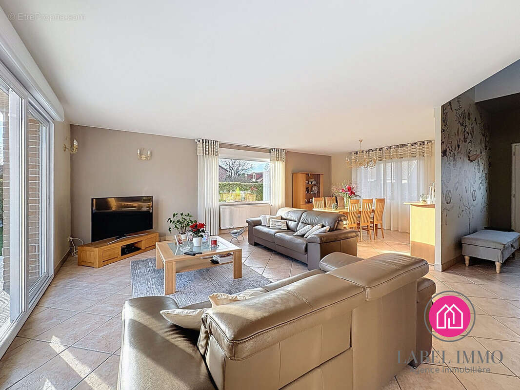 Maison à ESCAUTPONT