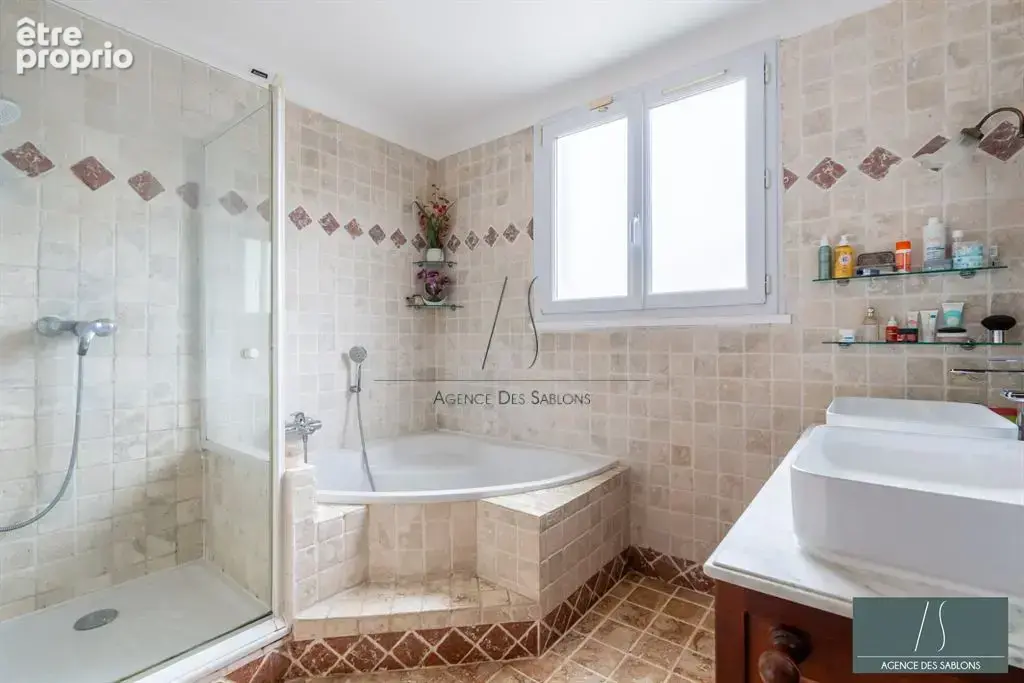 Maison 8 pièces 180 m² à vendre à Chatou (78400) - photo 12