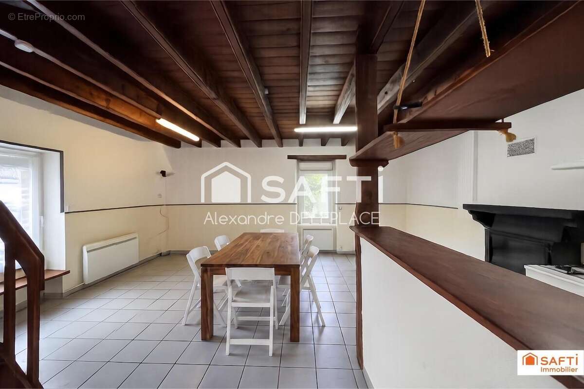 Photo 2 - Maison à ISSE