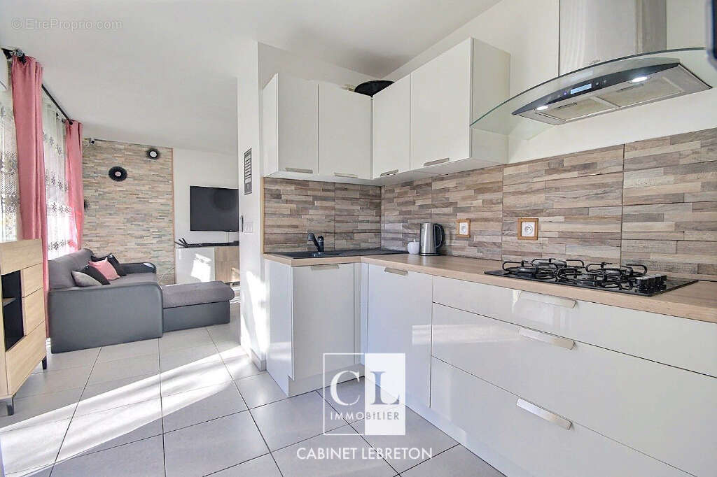 Appartement à MARSEILLE-10E