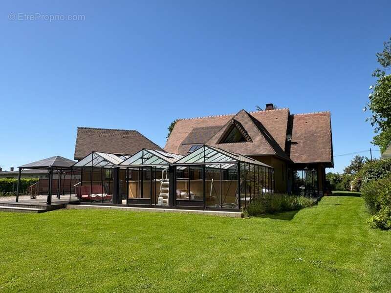 Maison à BEUZEVILLE-LA-GRENIER