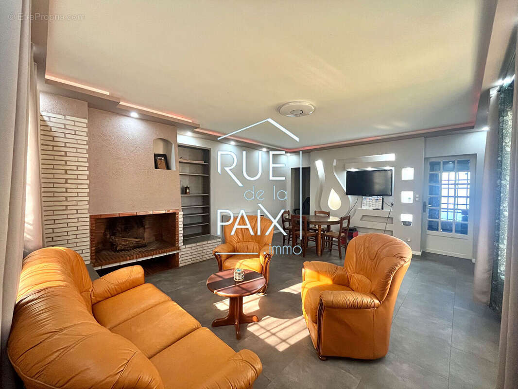 Maison à LA FERRIERE-EN-PARTHENAY