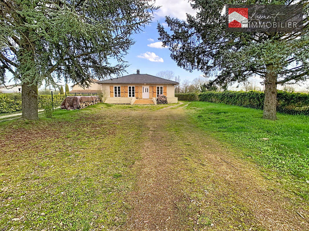 Maison à PONT-DE-VAUX