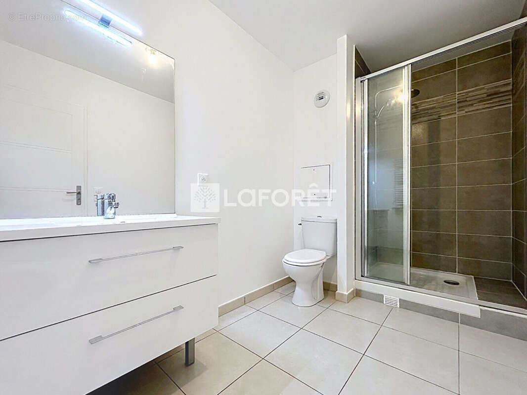 Appartement à VERNEUIL-SUR-SEINE