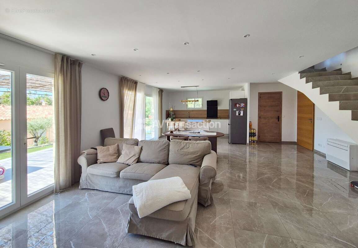 Maison 123 m² à Lorgues  - photo 3
