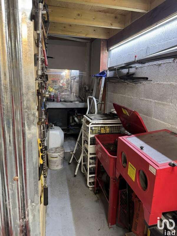 Photo 4 - Commerce à AVRAINVILLE