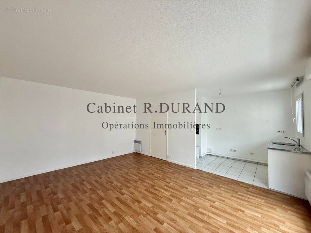 Appartement à COLOMBES