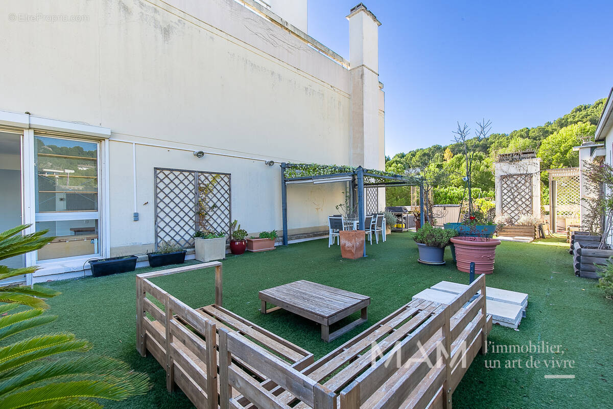 Appartement à MARSEILLE-8E