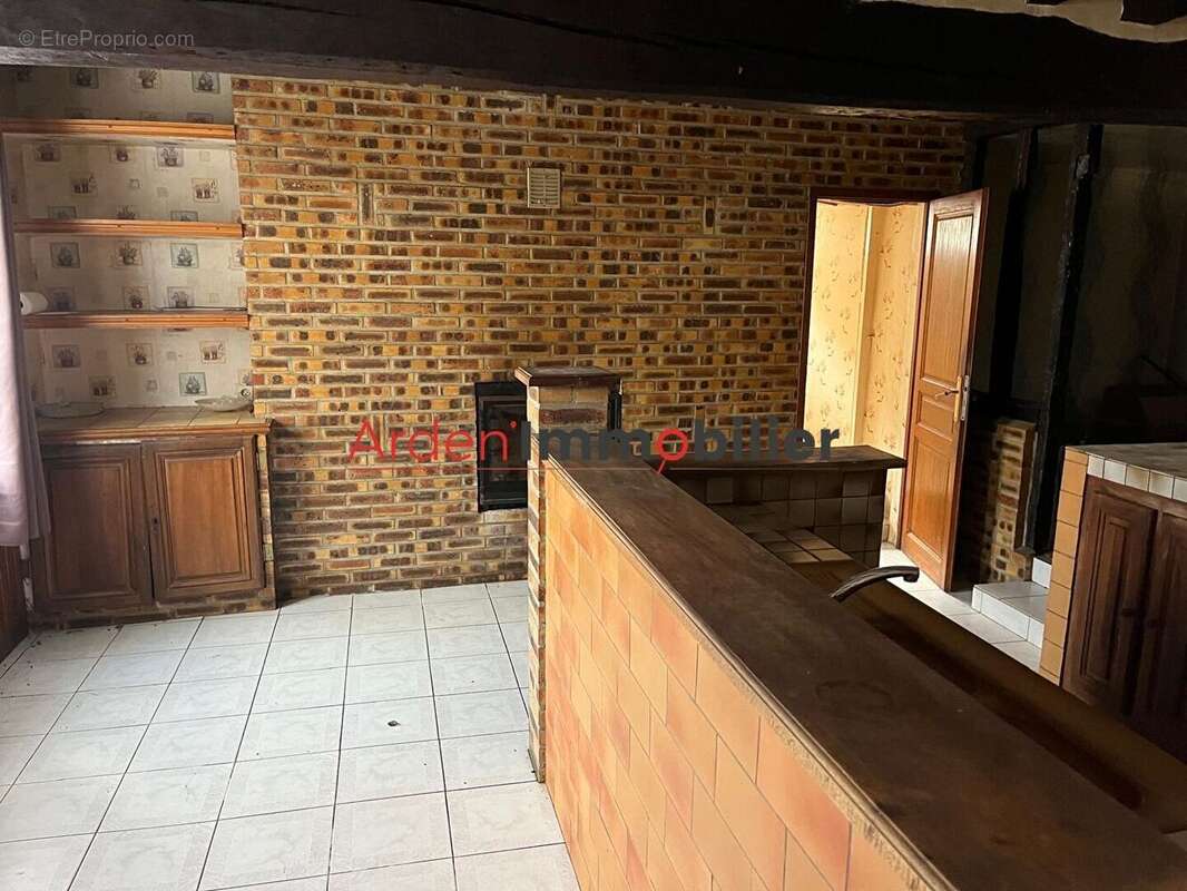 Maison à CHAUMONT-PORCIEN