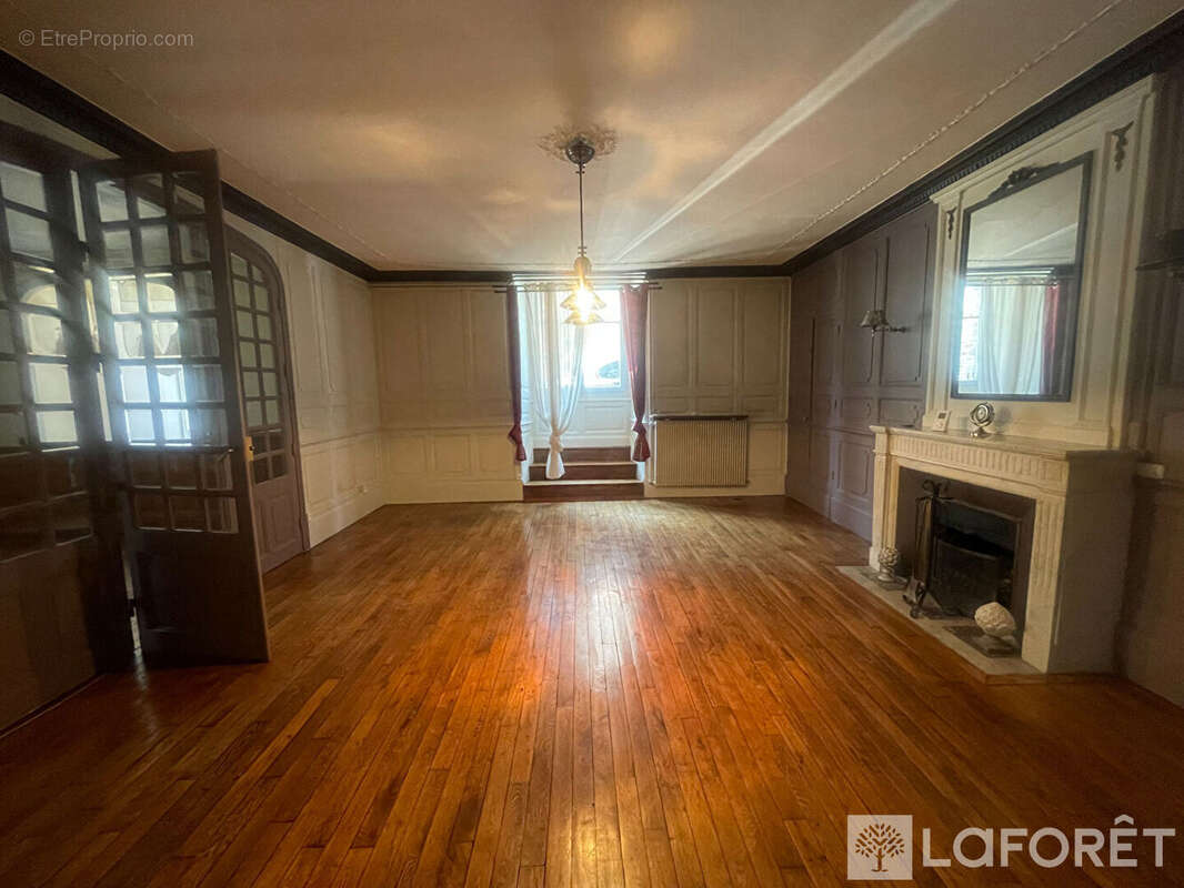 Appartement à SAINT-FLOUR