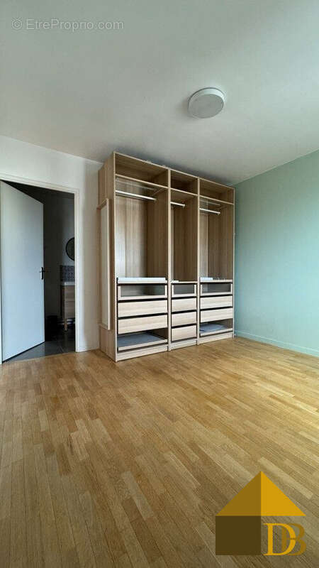 Appartement à MAISONS-ALFORT