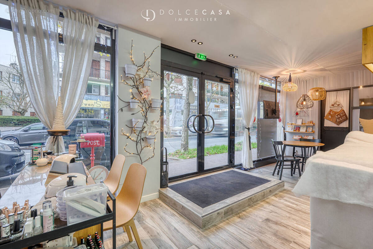 Commerce à LE PERREUX-SUR-MARNE