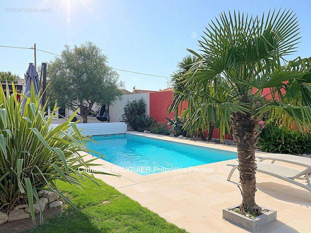 Maison à SAINT-SAUVEUR-D&#039;AUNIS