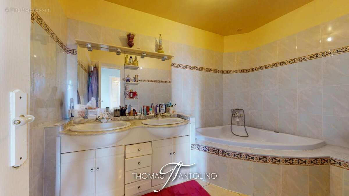 Maison à PENNAUTIER