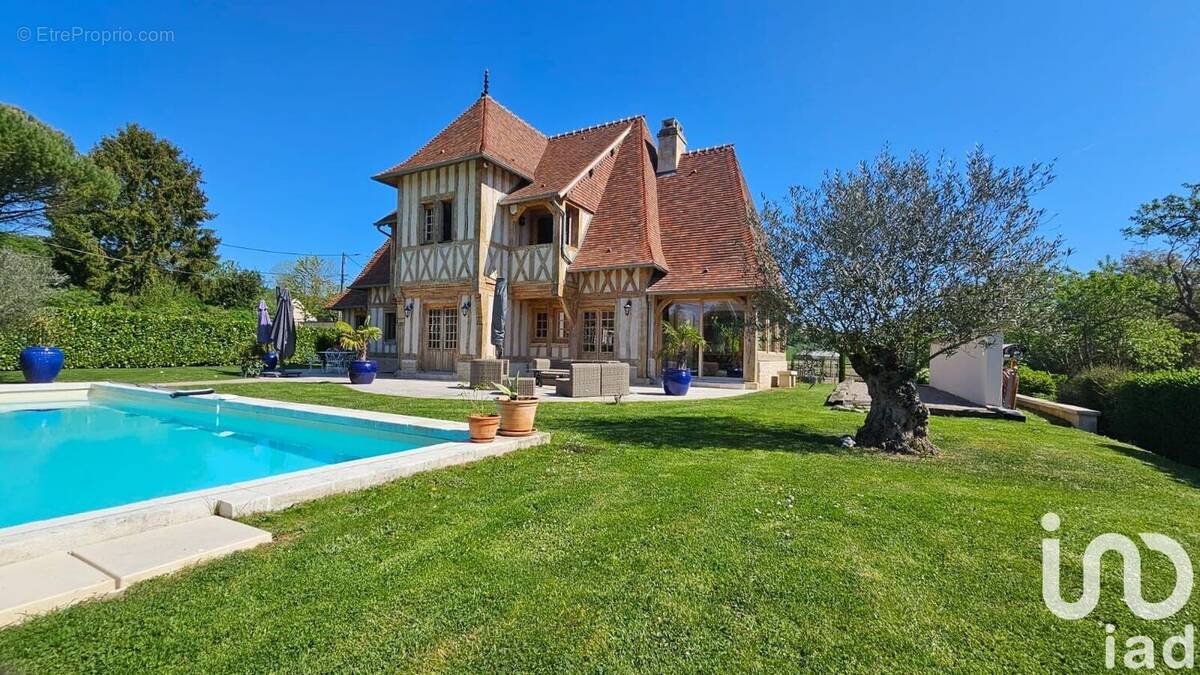 Photo 1 - Maison à LE VAUMAIN