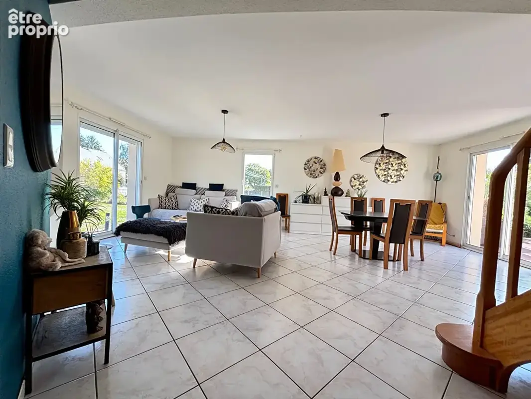 Herbignac - Maison avec vie de plain-pied, 5 chambres. - photo 6