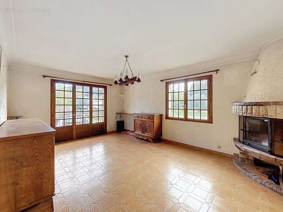 Maison à LA COLLE-SUR-LOUP