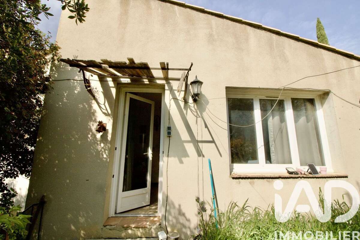 Photo 2 - Maison à VENTABREN