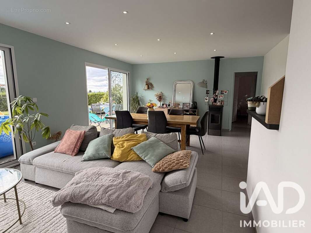 Maison 88 m² à La Colombe  - photo 6