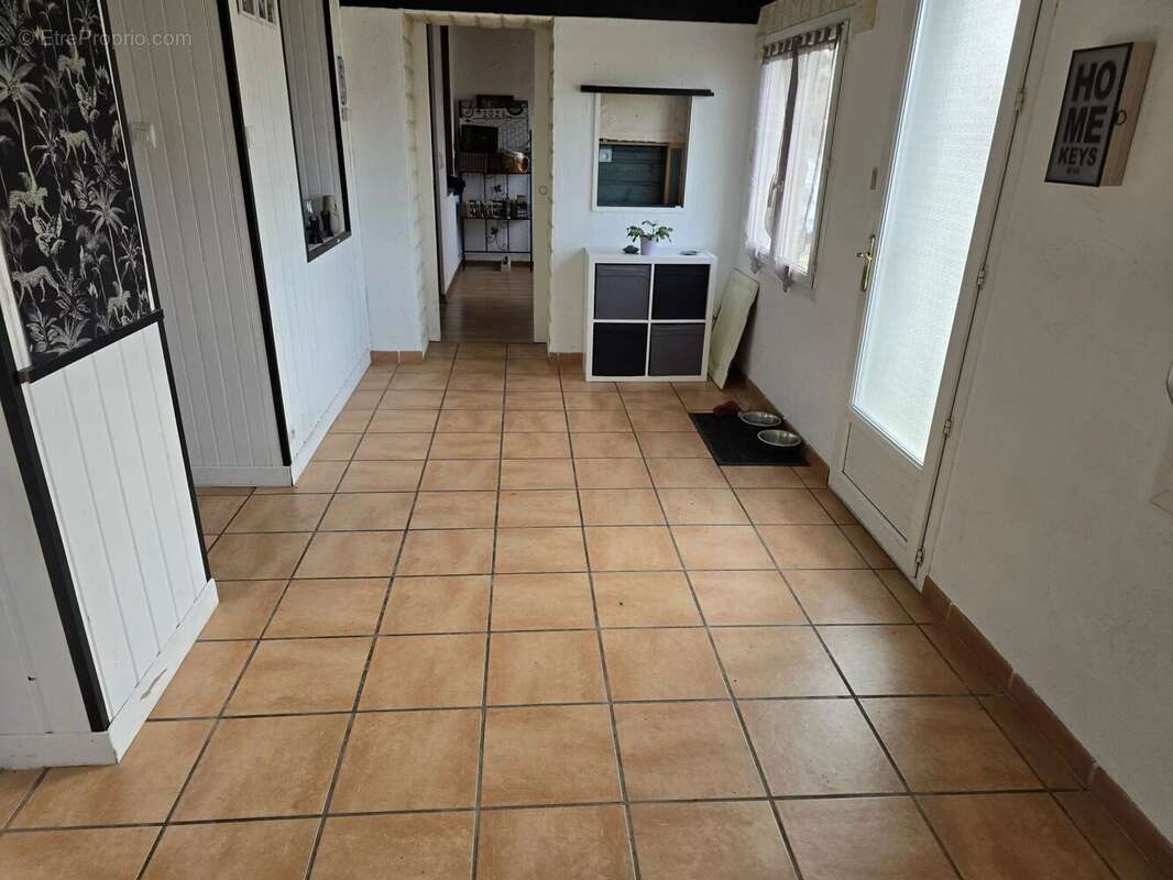 Maison à AUZAT-LA-COMBELLE