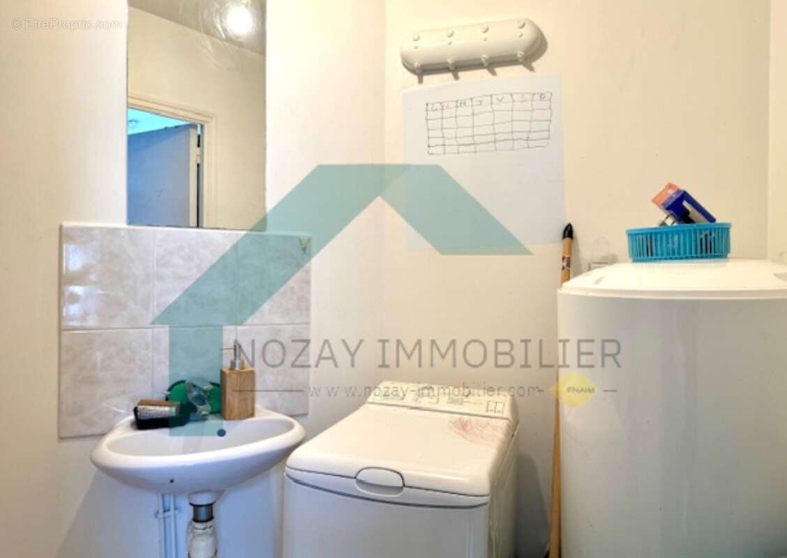 Appartement à NOZAY