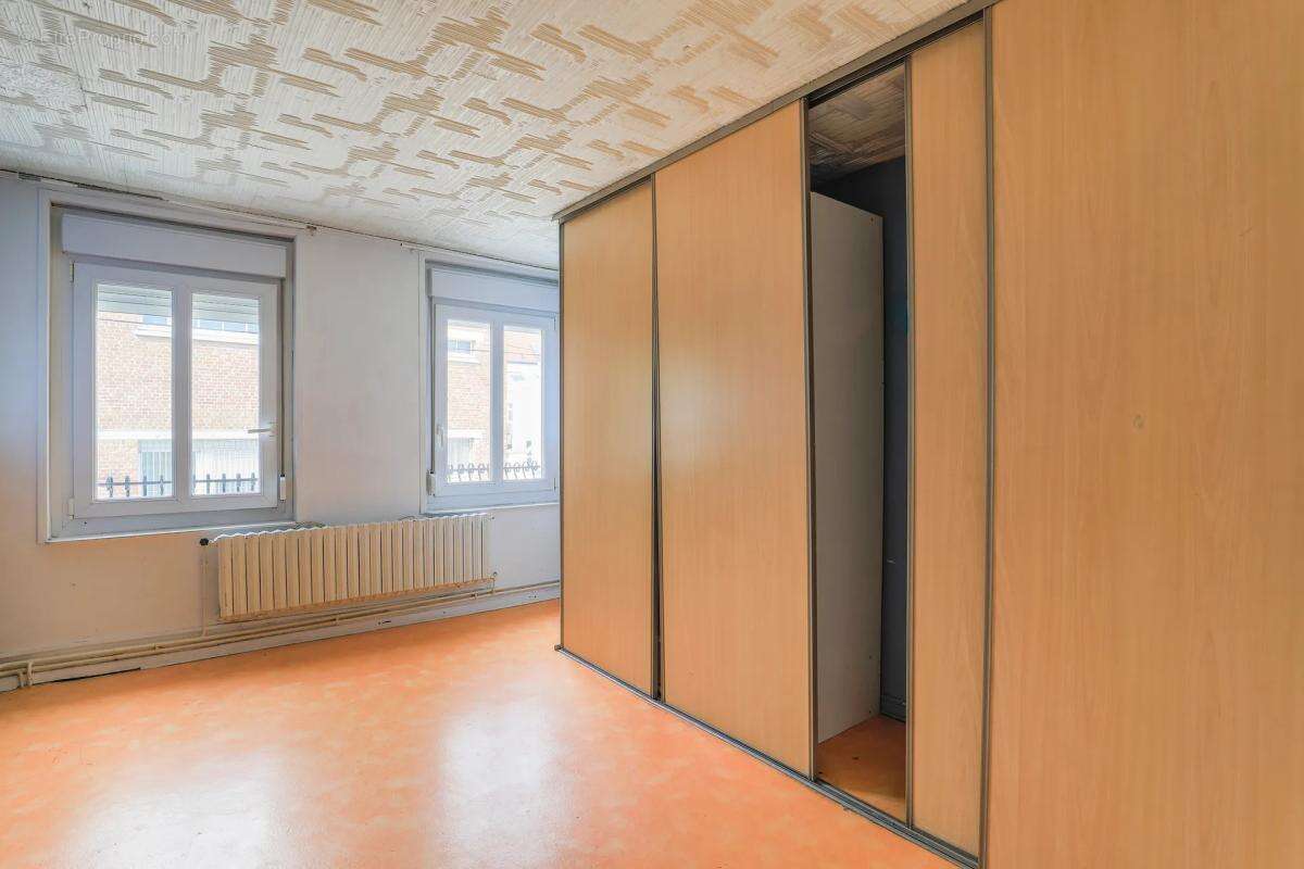 Maison avec 4 chambres de 134 m² à Anzin - photo 7