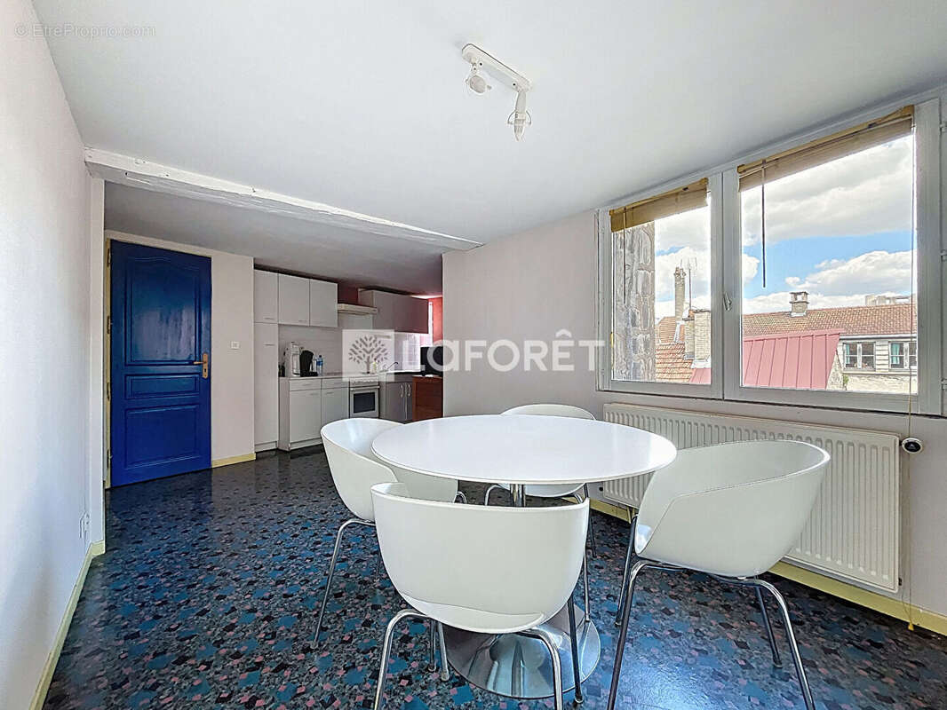 Appartement à CHAUMONT