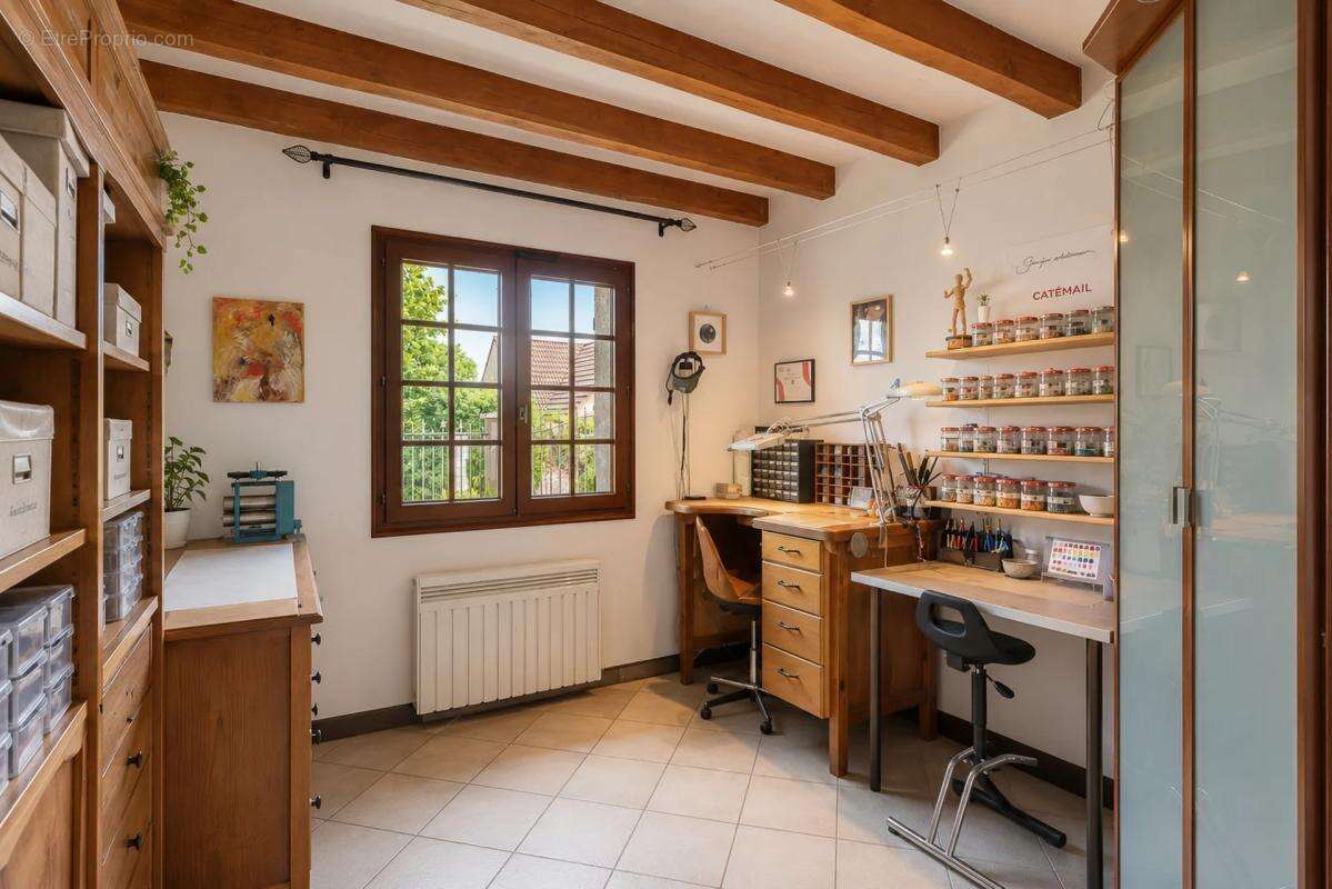 Maison à FONTENAY-TRESIGNY