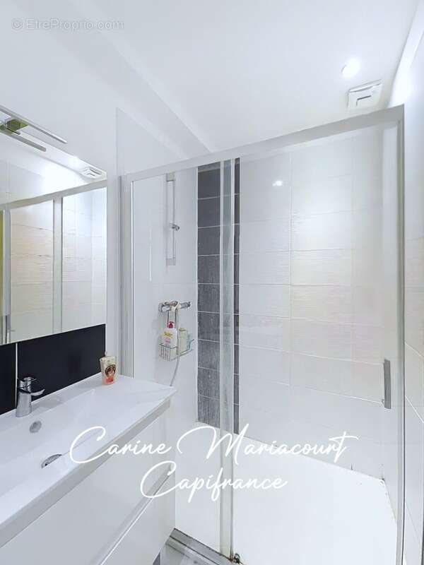 Appartement à LA CRECHE