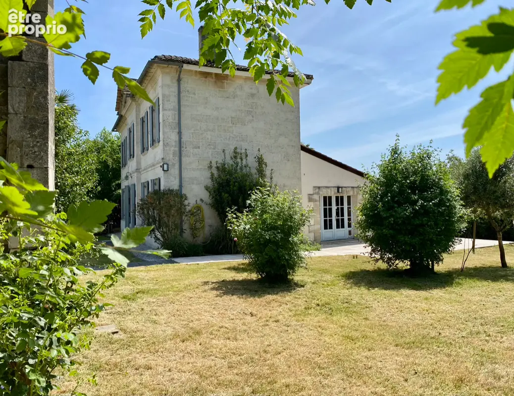 Belle demeure proche de Galgon - photo 2