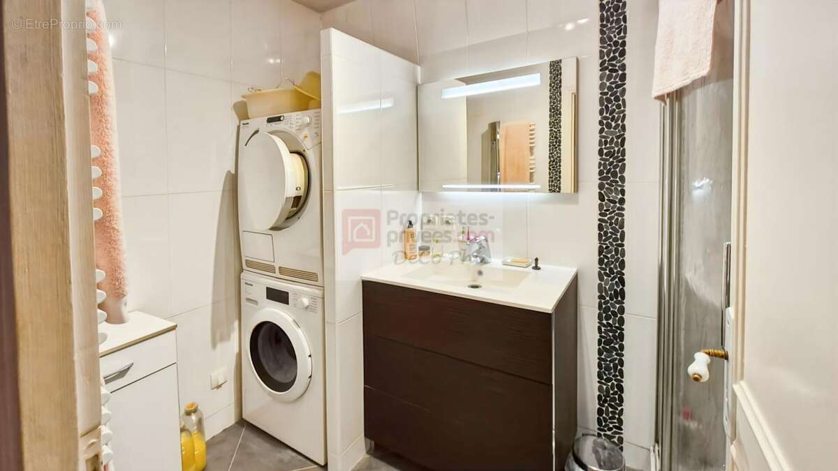 Appartement à VERSAILLES