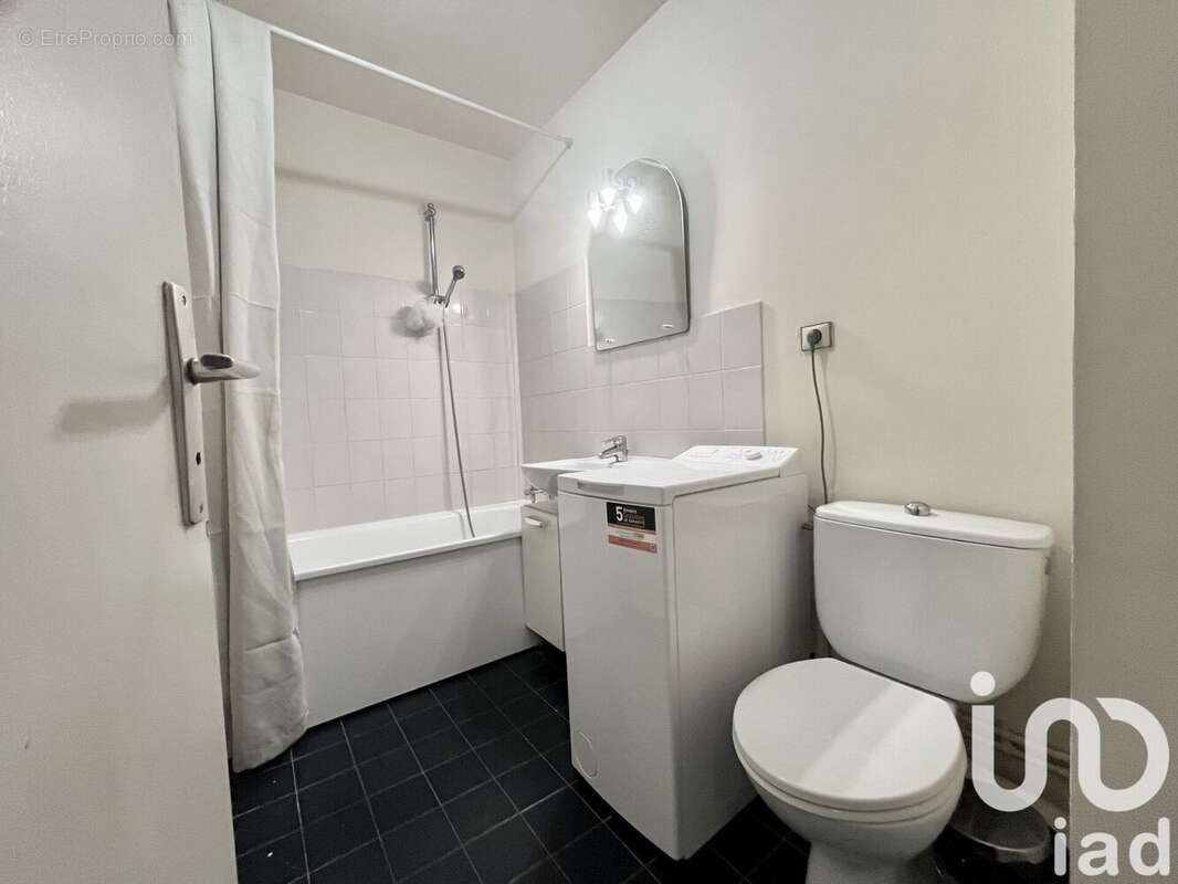 Photo 8 - Appartement à LE KREMLIN-BICETRE